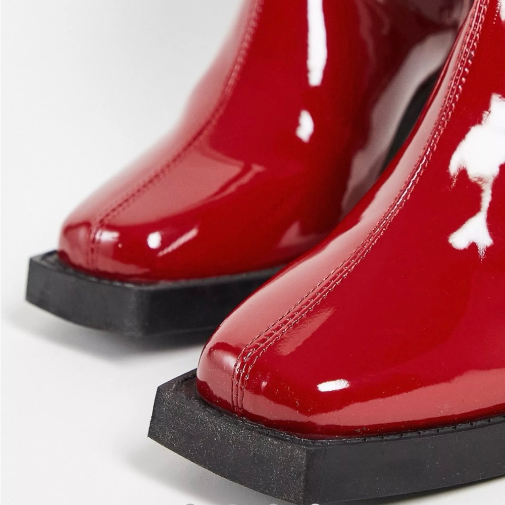 ❣️ ASOS Design Red Chelsea Boots ❣️